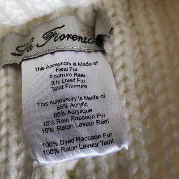 La fiorentina White fur Pom Pom beanie hat NWT - Picture 5 of 6